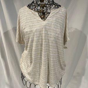 Cream and White Short Sleeved Top
